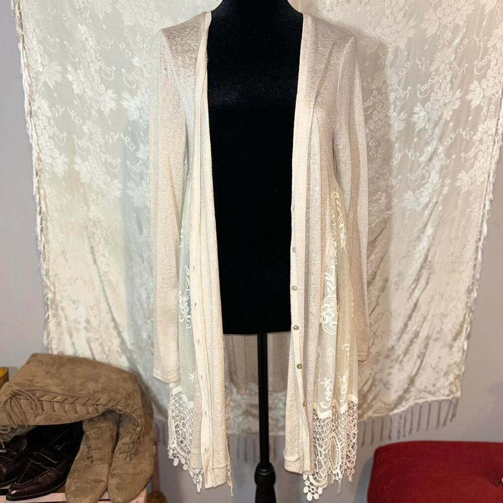 Cream and white lace cardigan